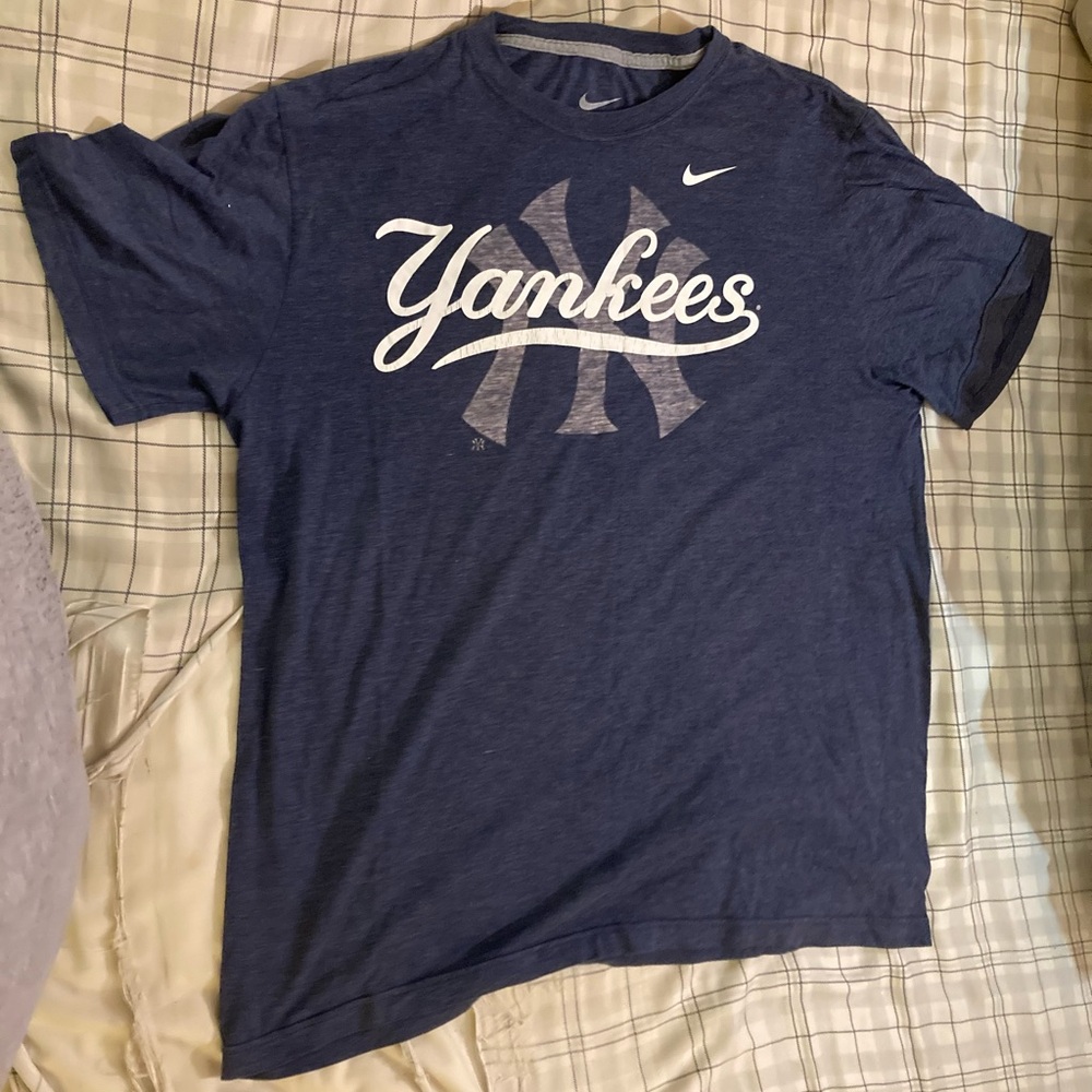 New York Yankees Nike Authentic Blue Practice T Shirt-Men’s Size XL